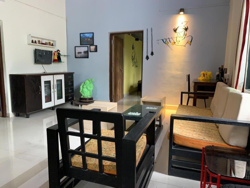 Sukant Homestay, Palu, Murbād 外观 照片